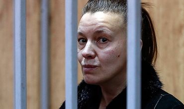 Мать девочки, которая была найдена в столичной квартире в антисанитарных условиях, признали невменяемой.