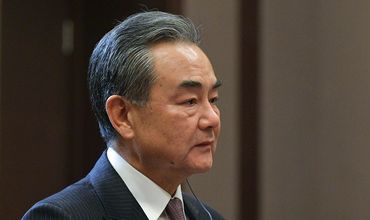 Глава МИД Китая призвал США "не играть с огнем" по тайваньскому вопросу.