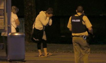 Стрелок пользовался пистолетом Glock, на который у него не было разрешения.