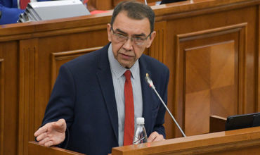Golovatiuc: Creșterea în industrie este determinată de tarife, nu de o redresare reală.