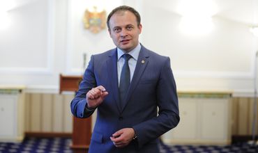Канду: Новое поколение все меньше говорит на русском языке.