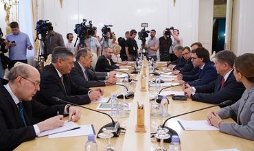 Попеску в Москве: Молдова не будет пересматривать свою внешнюю политику