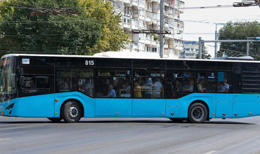 На Радоницу на кладбище Святого Лазаря будут курсировать бесплатные автобусы.