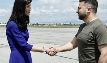 Зеленcкий вылетел в Софию из Кишинева на самолете президента Болгарии.