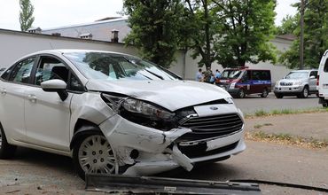 В Тирасполе столкнулись два легковых авто: жертв удалось избежать.