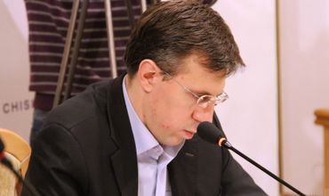 Инициаторы референдума предложили провести его в день президентских выборов.