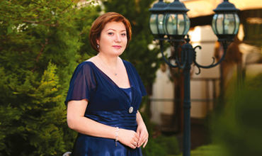 Эмма Тэбырцэ была заподозрена в том, что не указала фирму мужа. Фото: vipmagazin.md