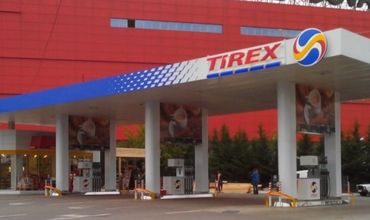 Одна из крупнейших нефтяных компаний на рынке утроила свою прибыль.