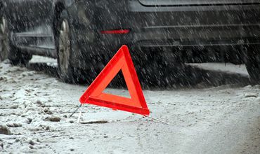 Служба InfoTrafic призывает водителей адаптировать скорость движения согласно предписаниям ПДД.