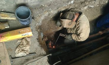 Работы по подготовке жилого фонда к холодному сезону продолжаются.