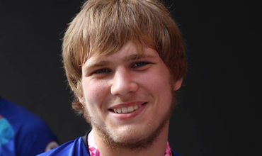 19-летний спортсмен одержал пять побед.