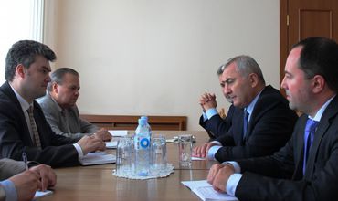 Вице-премьер Георге Бэлан провел встречу с главой румынского МИДа.