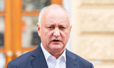 Додон: По вопросу интеграции Молдовы в ЕС следует провести референдум.