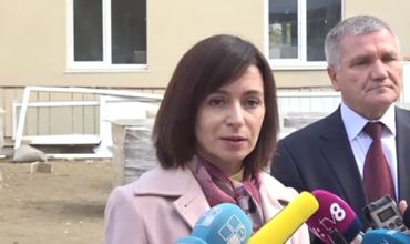 Санду считает, что ее пытаются запугать, однако она заявила, что не собирается отступать. Фото: realitatea.md.