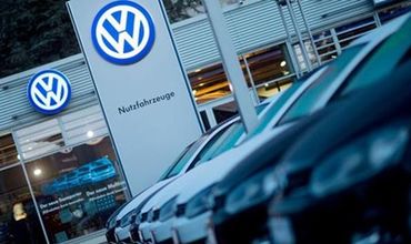 Volkswagen обвиняют в нарушении законов в 20 странах ЕС.