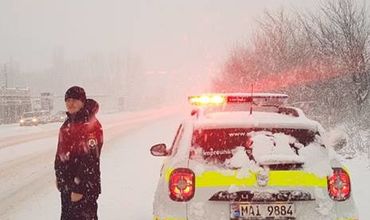 Служба InfoTrafic призывает водителей адаптировать скорость движения согласно предписаниям ПДД.