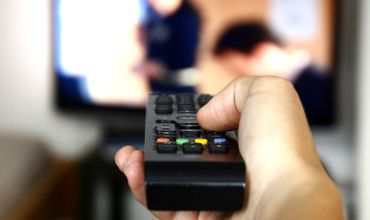 Преобразователи для наземного цифрового телевидения получат социально-уязвимые семьи. Фото: economica.net.