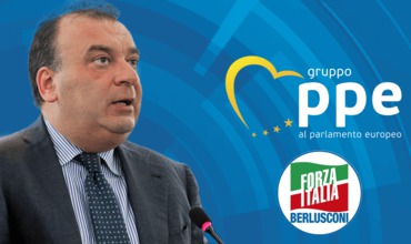 Член Европарламента Фульвио Мартушиелло.
