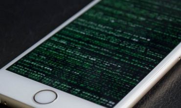 Несмотря на защиту, взломать iPhone под силу любому хакеру.
