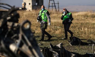 Полиция Нидерландов выдала международные ордера на арест подозреваемых по делу MH17.