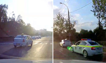 Полицейские сразу развернулись и с включёнными проблесковыми маячками задержали таксиста-нарушителя.