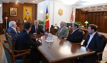 Додон обсуждает возможность пересмотра решений Конституционного суда Молдовы.