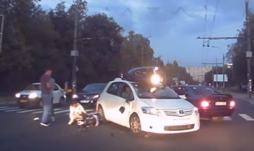 Авария произошла накануне на Буюканах, на перекрестнке улиц Алба-Юлия и Караджиале.