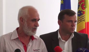 DA предлагает сторонникам ПСРМ и «Нашей партии» присоединиться к протестам или искать другое место.