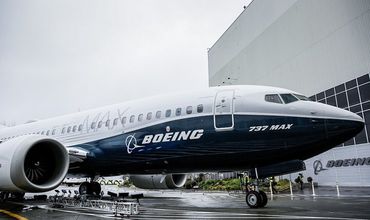 К тестированию Boeing 737 MAX привлекут неопытных пилотов.