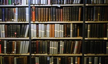 Киев запретил еще две книги из России.
