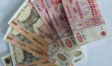 Зарплаты бюджетников увеличат на 10%.