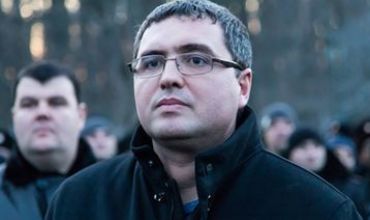 Документы о коррупционных схемах журналисты получили от молдавского оппозиционера Ренато Усатого.