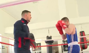 Молдавский боксер завоевал бронзовую медаль чемпионата Европы.
