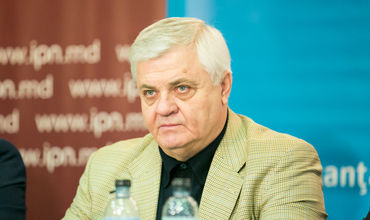 Политический аналитик Анатол Цэрану.
