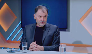 Шалару: Нужно отказаться от идеи, что все министры должны знать английский и дружить с президентом.
