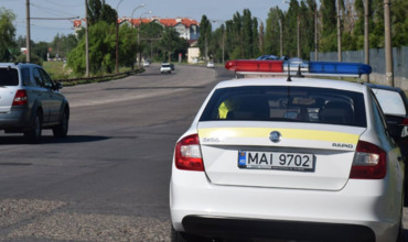 Служба InfoTrafic призывает водителей адаптировать скорость движения согласно предписаниям ПДД.