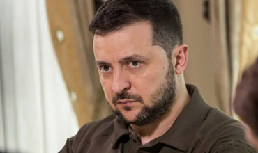 Zelenski a răspuns acuzațiilor lui Trump privind prelungirea războiului și refuzul de a ceda Crimeea Rusiei.