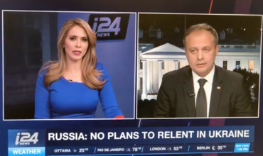 NewsMaker: Канду пугал США российским вмешательством.