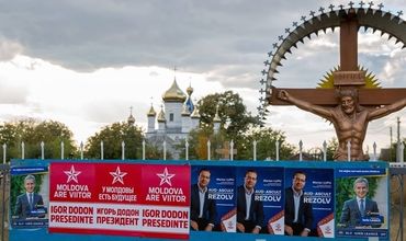 В день выборов агитация на избирательном участке или в радиусе 100 метров от избирательного участка будет запрещена. Фото: omg.md