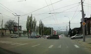Другие обстоятельства произошедшего устанавливаются.