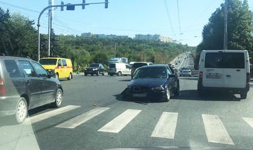 За рулем попавшего в ДТП BMW находился пьяный водитель.