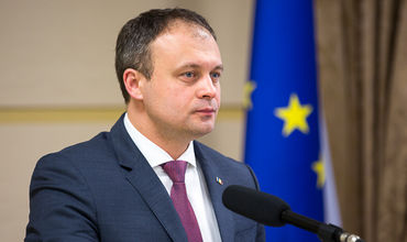 Председатель парламента Андриан Канду.