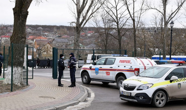 Все входы в парк OrheiLand заблокированы полицией.