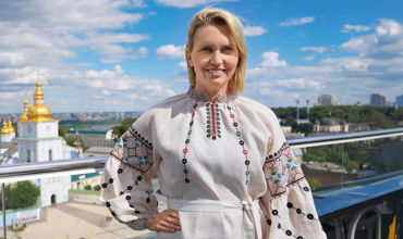 Ambasadoarea SUA în Ucraina, Bridget Brink, părăsește funcția.