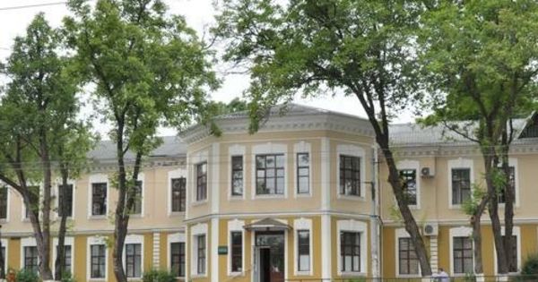 Медуниверситет: Учреждение не несет ответственности за деятельность базы отдыха.
