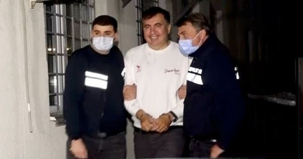 Премьер Грузии Ираклий Гарибашвили заявил, что Михаил Саакашвили планировал убийство оппозиционеров.
