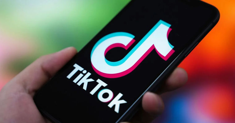 TikTok в ЕС грозит 500 млн евро штрафа за отправку данных в Китай.