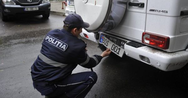 Aprobat: Plăcuțele deînmatriculare pe mașini nu vor fi scoase