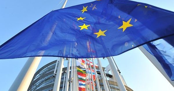В Европарламенте одобрили заполнение специального электронного бланка для граждан третьих стран, которым для въезда в ЕС не нужна виза.