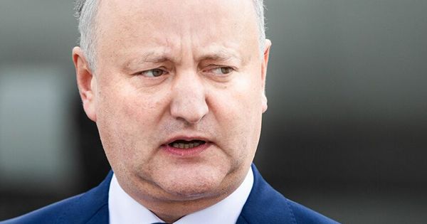 Додон: "Почему Санду не поедет в Минск, чтобы обсудить газовый вопрос?"
